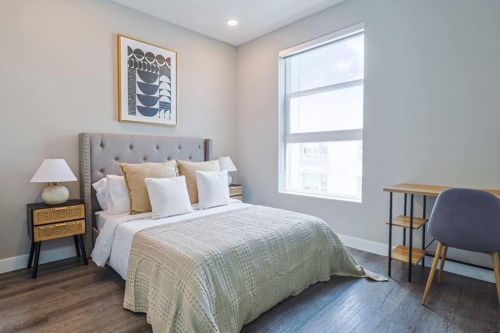 Apartamento Luxury 3bdr & 2bth For 6 Pax Los Ángeles